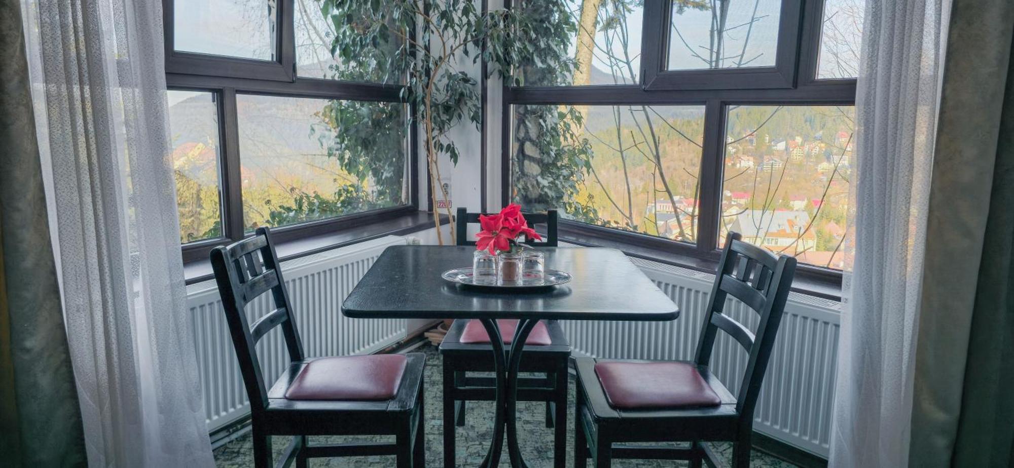 Pensiune Turistica Milcov-Vladet Predeal Exterior foto